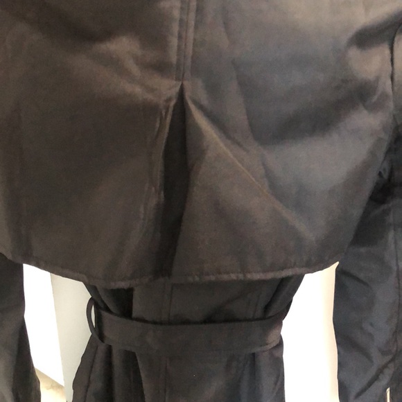 Black trench with zipper sleeves - Picture 7 of 7